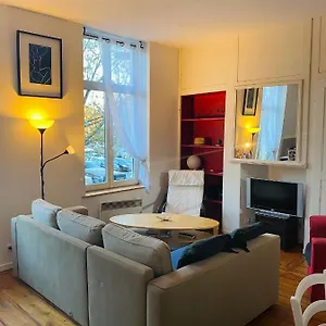 Appartement T2 Sur La Place Du Marche De Wazemmes